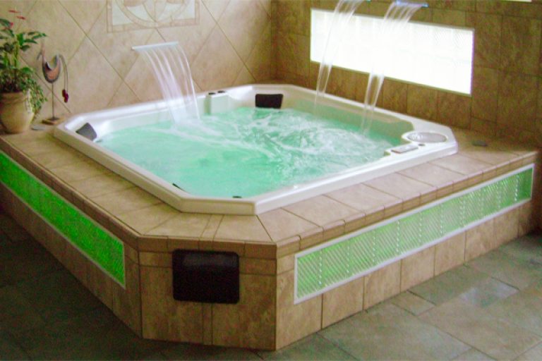 Hot Tub Installation Cost Guide And Cost Breakdown⎮EarlyExperts