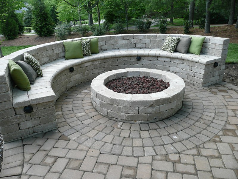 How To Build A Fire Pit Cost Of Materials Practical Tips For Diyers - How Much Does A Patio With Fire Pit Cost